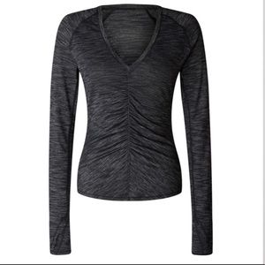 Lululemon interval long sleeve